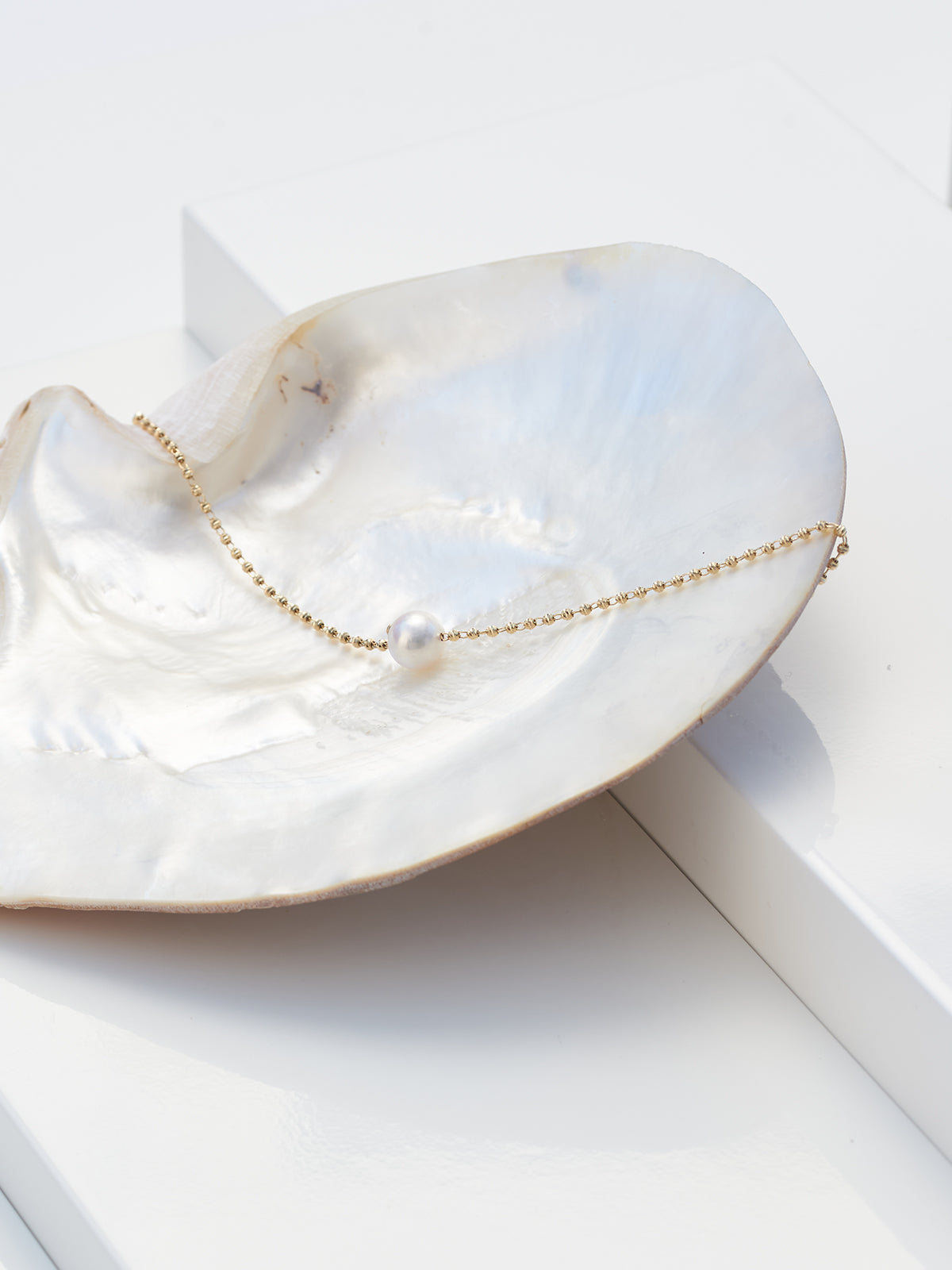 Náhrdelník YANA NESPER zlatý s perlou Akoya