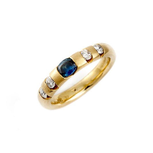 Diamantový prsteň so zafírom zo žltého zlata