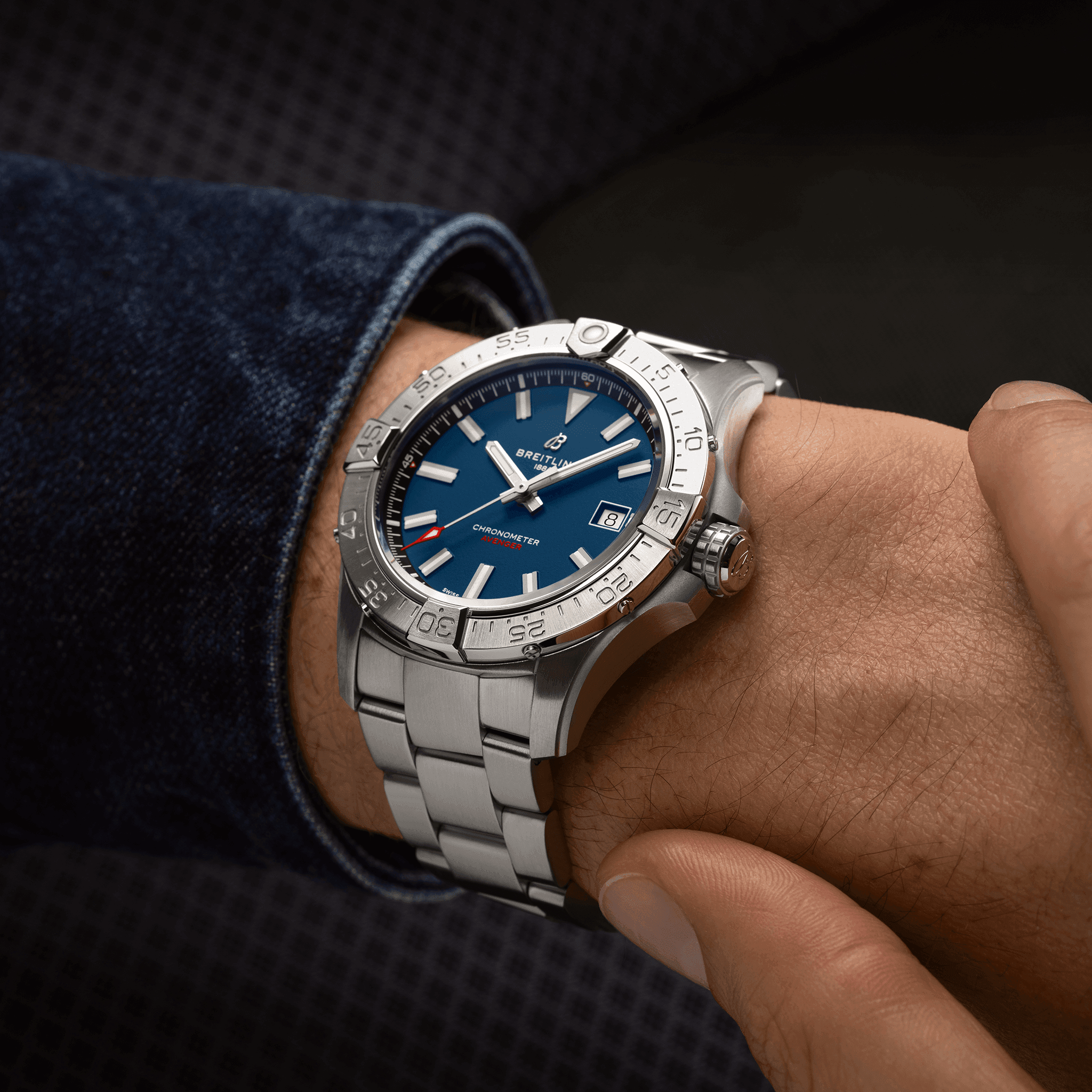 Breitling Avenger Automatic 42