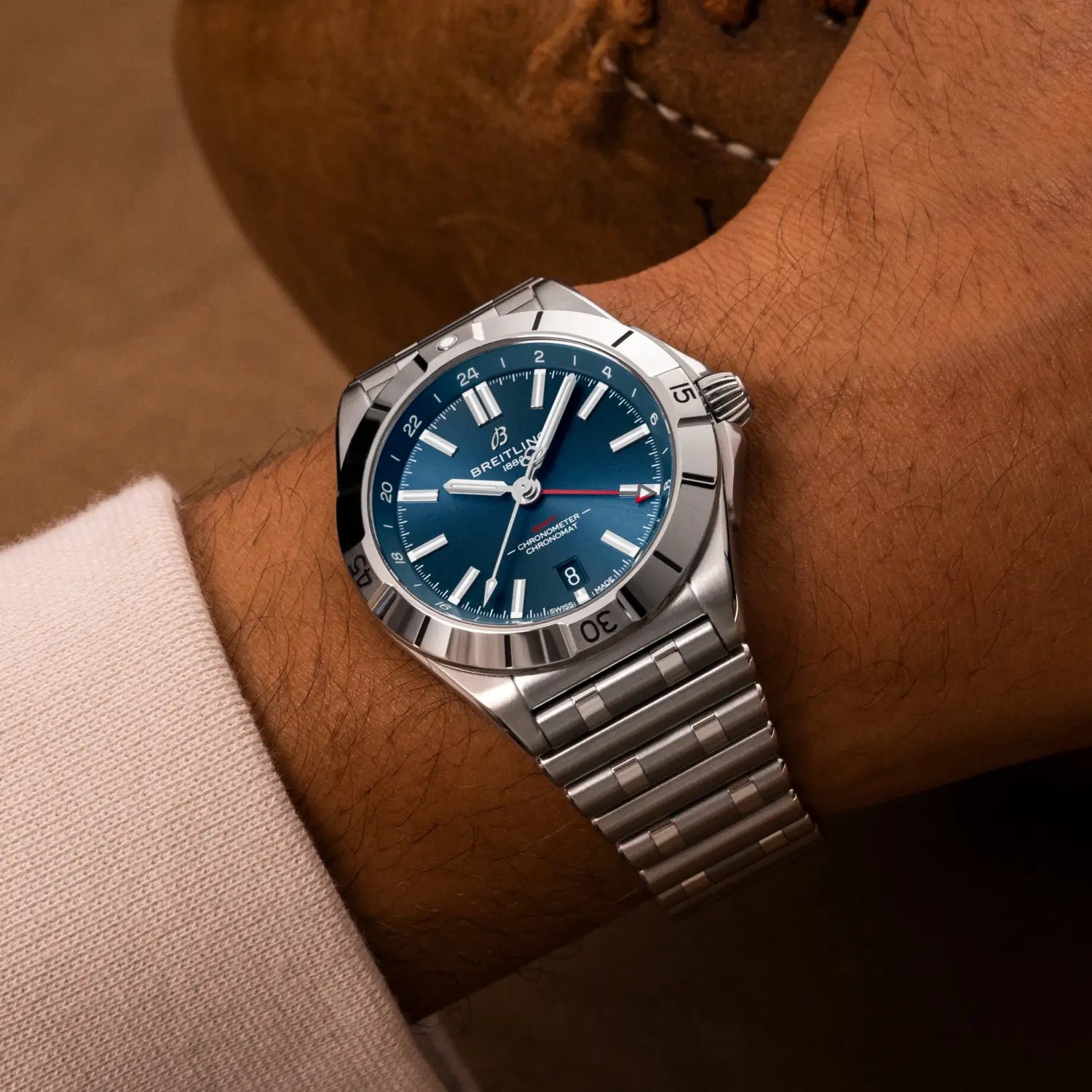 Breitling Chronomat Automatic GMT 40 A32398101C1A1 — lifestyle on-wrist