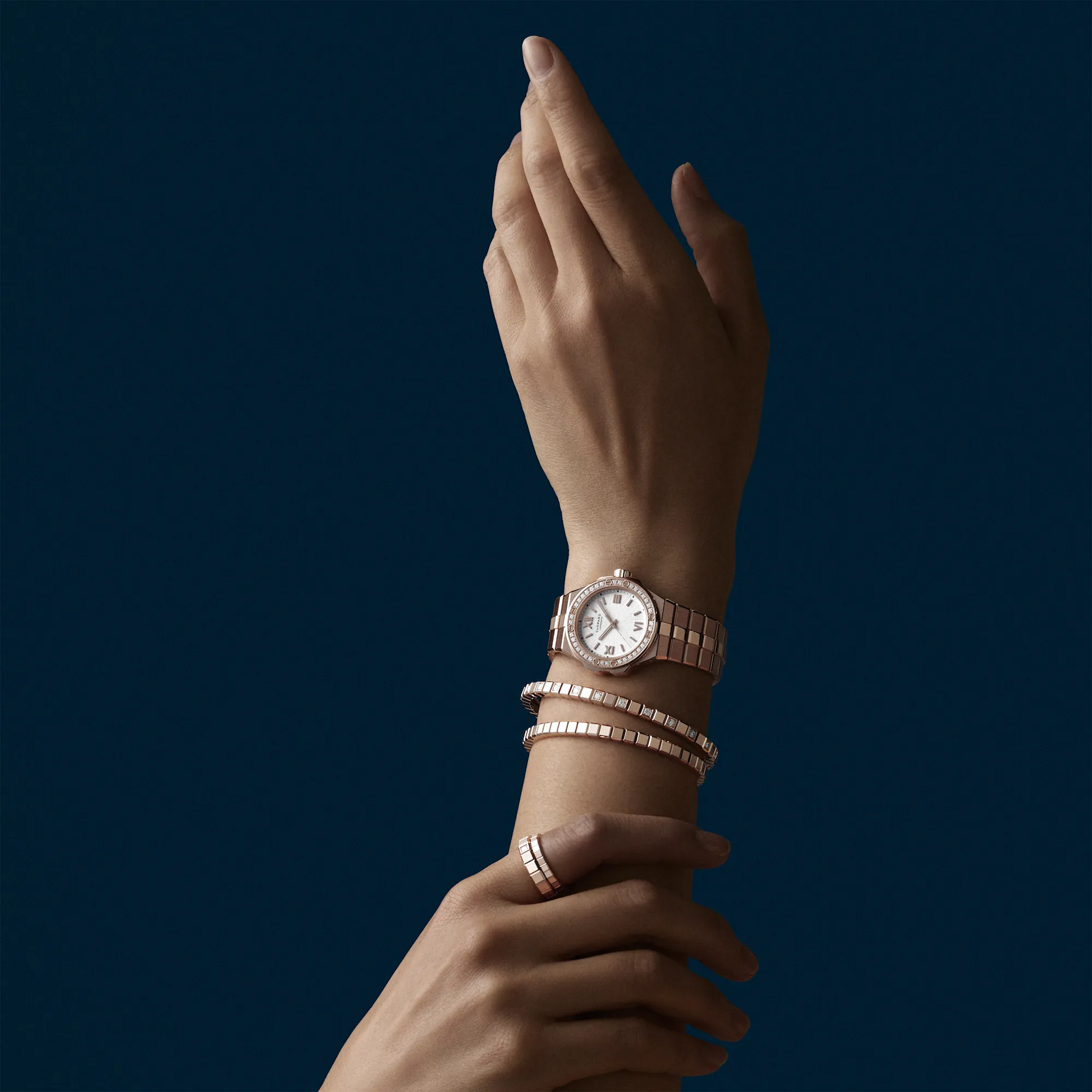 Chopard Ice Cube náramok, etické ružové zlato, polovičný pavé diamantov