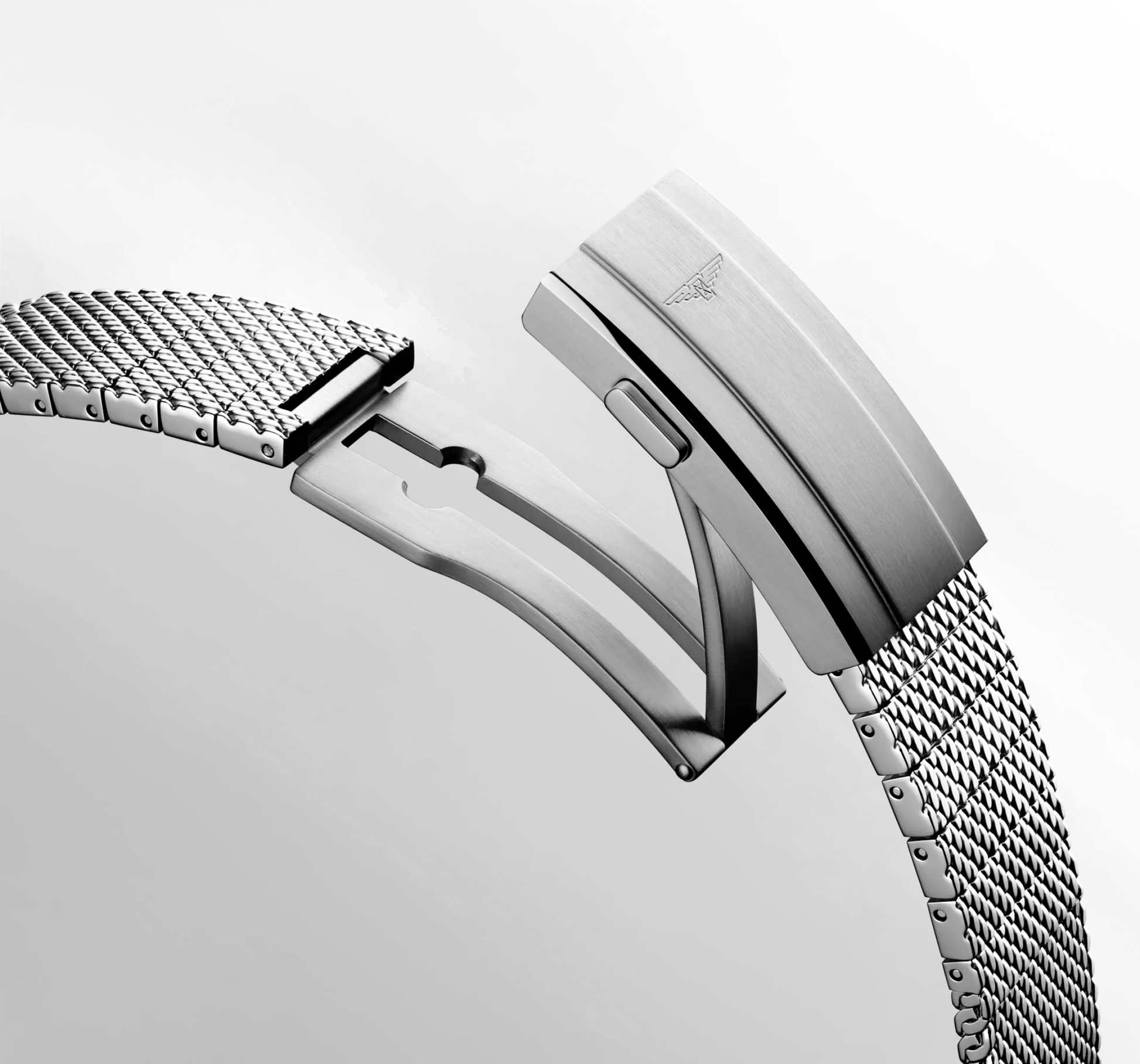 Longines HydroConquest Automatic 39 mm čierny lakovaný