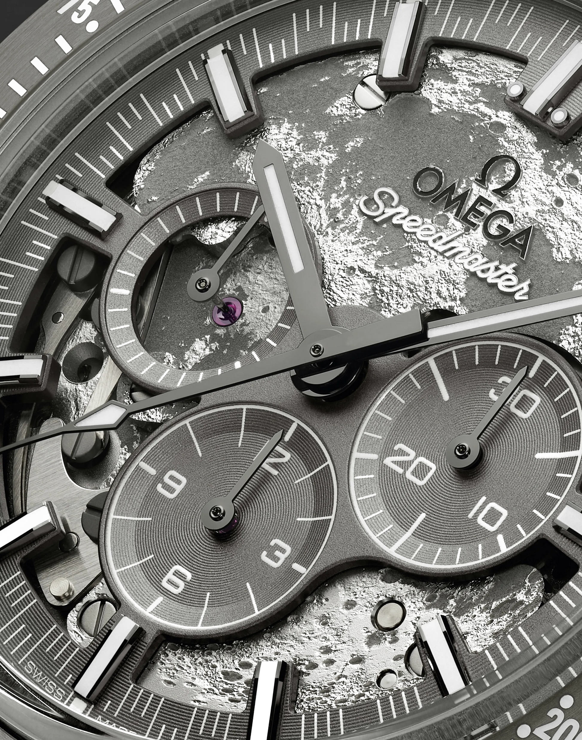 Omega Speedmaster Grey Side of the Moon Co-Axial Master Chronometer Chronograph 44,25 mm