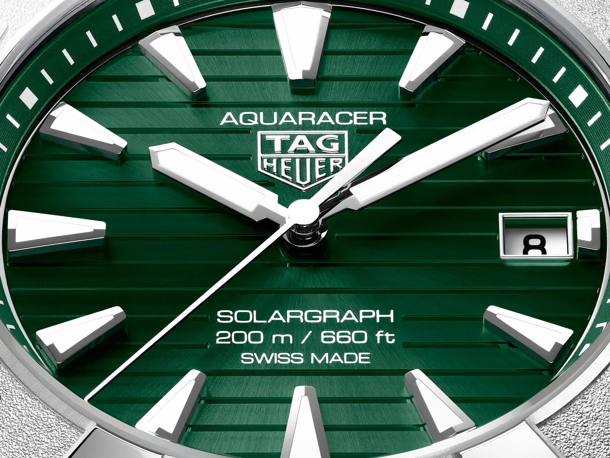 TAG Heuer Aquaracer Professional 200 Solargraph 40 mm